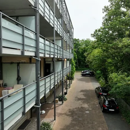 Modernes Mit Xxl-balkon Appartamento