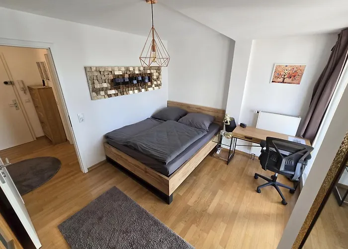 Lejlighed Modernes Mit Xl-balkon