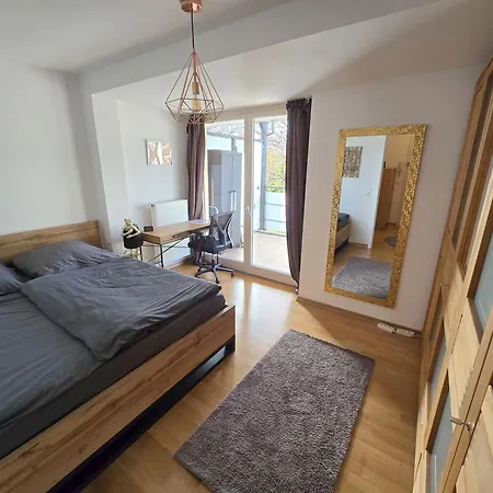 Modernes Mit Xxl-balkon Hanôver