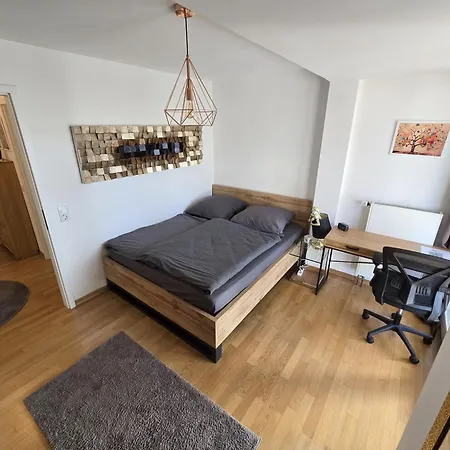 Apartment Modernes Mit Xl-balkon